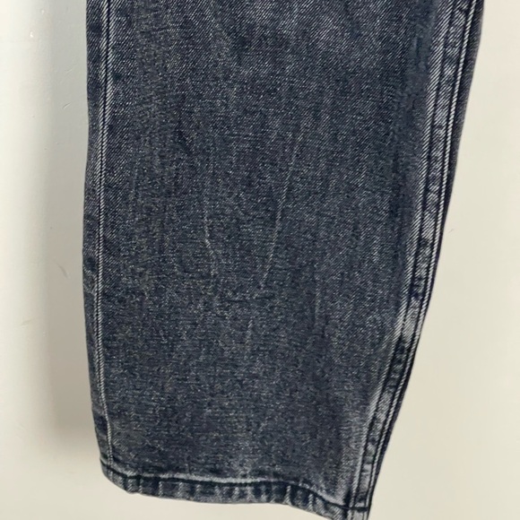 Abercrombie & Fitch Curve Love High Rise Mom Jean size 27 Short black - Picture 8 of 13